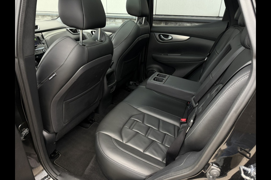 Nissan QASHQAI 1.3 DIG-T Tekna | Pano-Dak | Trekhaak | Carplay | Bose | Navi | Camera | Climate