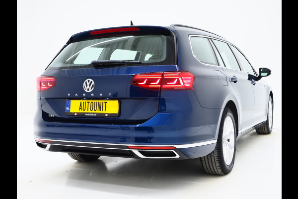 Volkswagen Passat Variant 1.4 TSI PHEV GTE | Leder | Trekhaak | Adaptive Cruise | Sfeerlicht | DAB | Climate | Matrix | Carplay