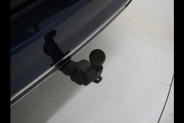 Volkswagen Passat Variant 1.4 TSI PHEV GTE | Leder | Trekhaak | Adaptive Cruise | Sfeerlicht | DAB | Climate | Matrix | Carplay