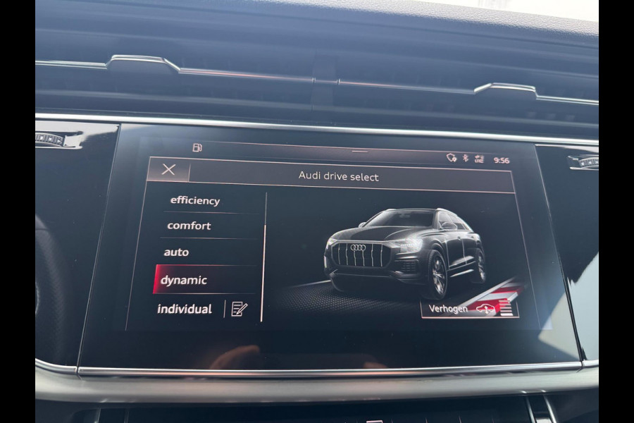 Audi Q8 55 TFSI quattro S Line 340 PK Pano Leder Camera Trekhaak