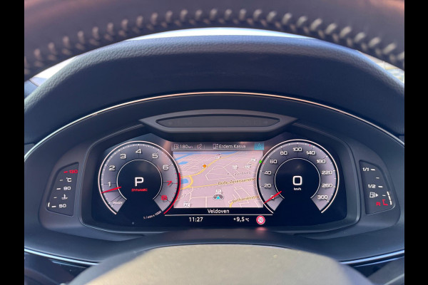 Audi Q8 55 TFSI quattro S Line 340 PK Pano Leder Camera Trekhaak