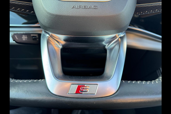 Audi Q8 55 TFSI quattro S Line 340 PK Pano Leder Camera Trekhaak