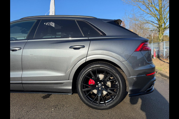 Audi Q8 55 TFSI quattro S Line 340 PK Pano Leder Camera Trekhaak