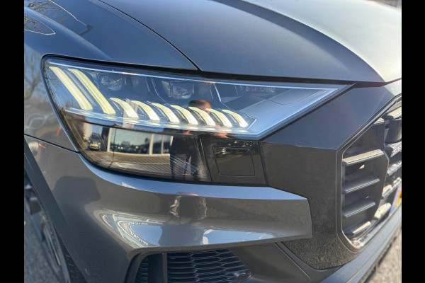 Audi Q8 55 TFSI quattro S Line 340 PK Pano Leder Camera Trekhaak