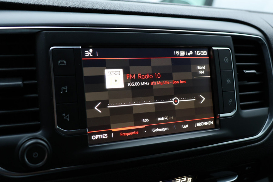 Citroën Jumpy 2.0 BlueHDI XL DC | Dubbel Cabine | Marge | BTW Vrij | Navigatie | CarPlay | PDC | Cruise control | Trekhaak | Climatronic | Nieuwe APK | NAP Logisch | 5-Zitter | Euro 6