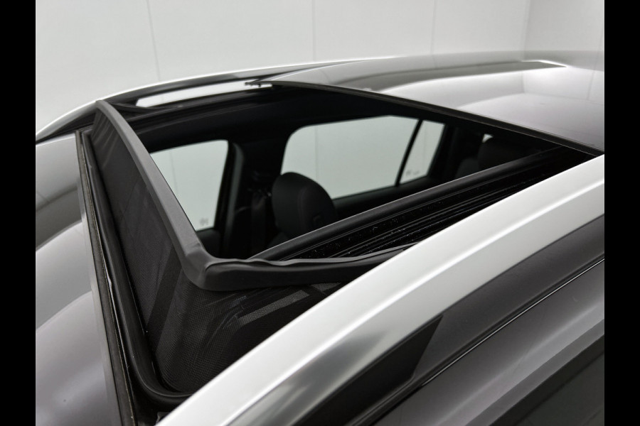 Mercedes-Benz EQB 250+ Business Solution Luxury 71 kWh | Panoramaschuifdak | Smartphone integratie | Extra USB-poorten | Stoelverwarming | Sfeerverlichting | Easypack achterklep | Dodehoekassistent |