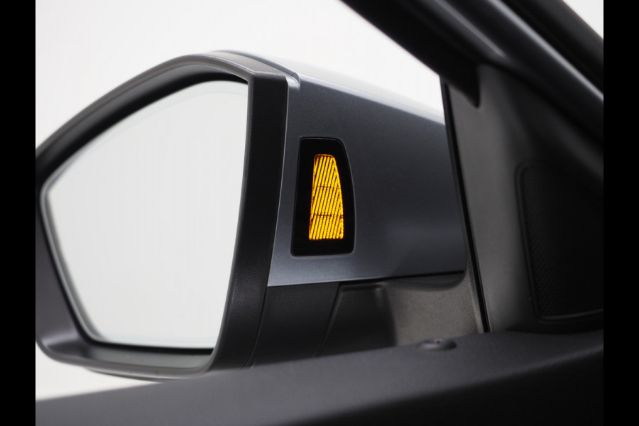 Škoda Superb Combi 1.4 TSI iV 218PK | Panoramadak | Camera | Virtual | Keyless | Sfeerlicht | Dodehoek | Memory | Carplay