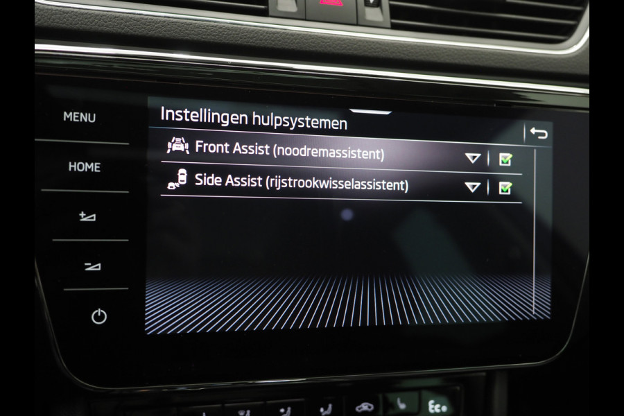 Škoda Superb Combi 1.4 TSI iV 218PK | Panoramadak | Camera | Virtual | Keyless | Sfeerlicht | Dodehoek | Memory | Carplay