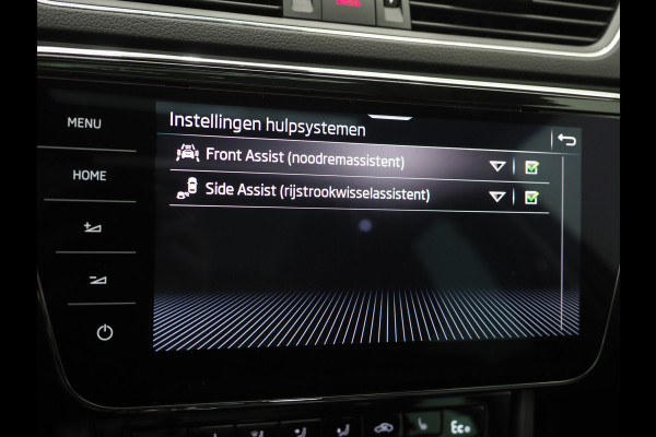 Škoda Superb Combi 1.4 TSI iV 218PK | Panoramadak | Camera | Virtual | Keyless | Sfeerlicht | Dodehoek | Memory | Carplay