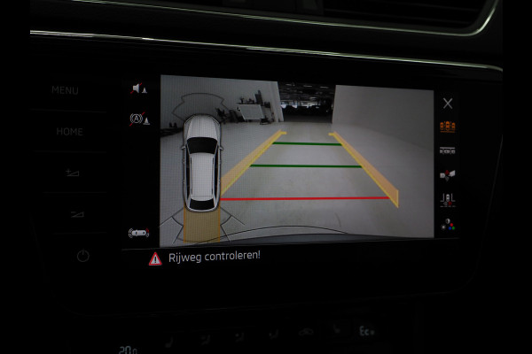 Škoda Superb Combi 1.4 TSI iV 218PK | Panoramadak | Camera | Virtual | Keyless | Sfeerlicht | Dodehoek | Memory | Carplay