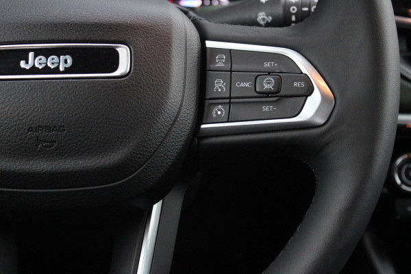 Jeep Compass 1.5T 142PK e-Hybrid NORTH STAR | SCHUIF/KANTEL DAK | UNIEKE KLEUR! "TECHNO GREEN" | WINTERPACK: STOEL/STUUR/PARKEERNSENSOREN/RUITENSPROEIER VERWARMBAAR | SAFETY PACK: 360° CAMERA/DODEHOEK BEWAKING/BUITENSPIEGELS MET INSTAPVERLICHTING | 10,1" TOUCHSCREEN MET NAVIGATIE/ADAPTIVE CRUISE CONTROL INCL LANE CENTERING ASSIST/VERKEERSBORDEN INFORMATIE/DRAADLOZE TELEFOONLADER/HANDSFREE ELEKTRISCH BEDIENBARE ACHTERKLEP | PREMIUM AUDIO SYSTEEM MET 9 SPEAKERS & SUBWOOVER "ALPINE" | KEYLESS ENTRY | DRAADLOZE APPLE CARPLAY/ANDROID AUTO | 18" LICHTMETALEN VELGEN | TWO TONE ZWART DAK |