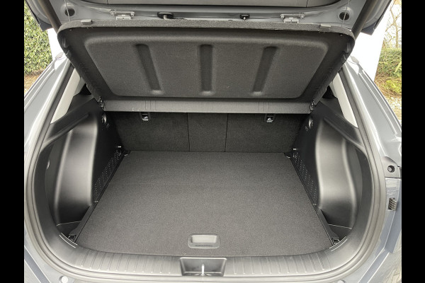 Hyundai Kona 1.6 GDI HEV Premium | Trekhaak | 360 Camera | Leder | LED | Dodehoek
