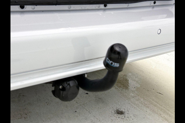 Peugeot Partner 1.5 BlueHDi 100PK L2 Navigatie Digitale Cockpit Trekhaak Airco