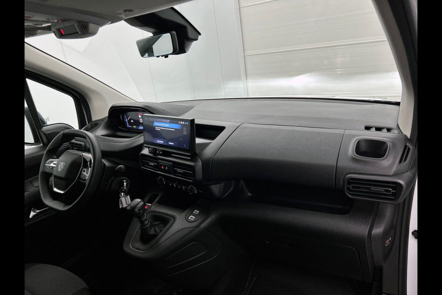 Peugeot Partner 1.5 BlueHDi 100PK L2 Navigatie Digitale Cockpit Trekhaak Airco