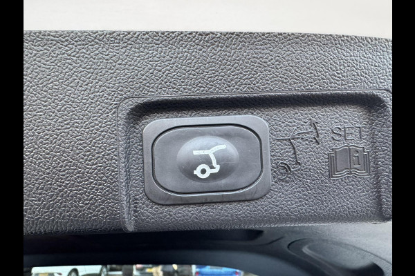 Ford Puma 1.0 EcoBoost Hybrid ST-Line 125pk Automaat | Adaptieve Cruise | | Panorama dak | 360 graden Camera's | Winterpack | Full LED