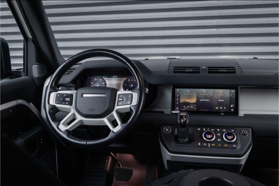 Land Rover Defender 90 Commercial 3.0 D200 3 personen grijs kenteken