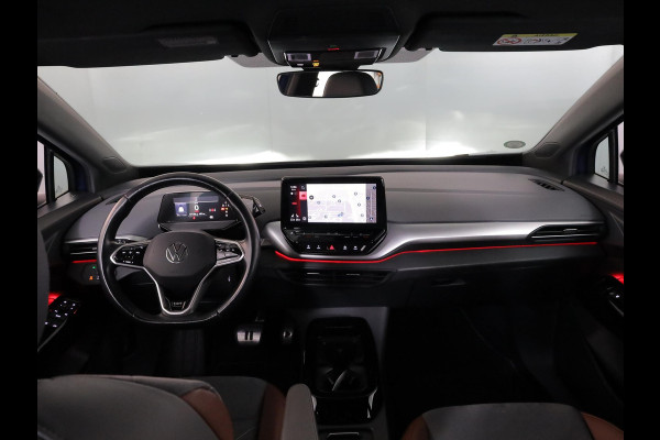 Volkswagen ID.4 First 77 kWh 204 pk | Navigatie | Warmtepomp | Trekhaak (wegklapbaar) | Parkeersensoren | Achteruitrijcamera | Stoelverwarming |SOH 88%