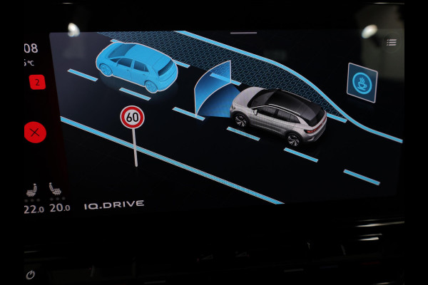 Volkswagen ID.4 First 77 kWh 204 pk | Navigatie | Warmtepomp | Trekhaak (wegklapbaar) | Parkeersensoren | Achteruitrijcamera | Stoelverwarming |SOH 88%