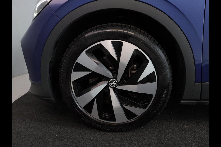 Volkswagen ID.4 First 77 kWh 204 pk | Navigatie | Warmtepomp | Trekhaak (wegklapbaar) | Parkeersensoren | Achteruitrijcamera | Stoelverwarming |SOH 88%
