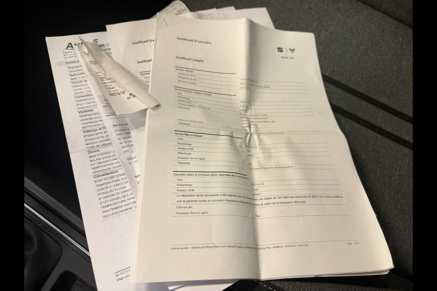 Seat Ateca 1.0 TSI Style Business Intense NAVI/CAM/PDC/CRUISE/LED/DAB/CARPLAY///