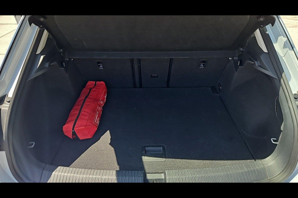 Volkswagen T-Roc 1.0 TSI Two-Tone | Apple Carplay & AndroidAUTO | Privacy Glass |