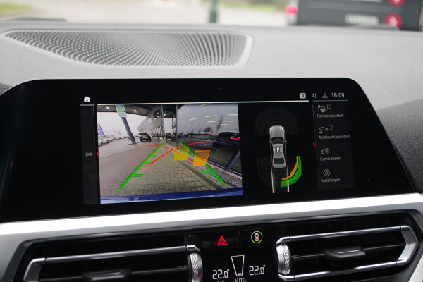 BMW 3-serie 330e 293 PK High Executive M-Sport PHEV, Adap. Cruise Control, Head-Up, Camera, Carplay,