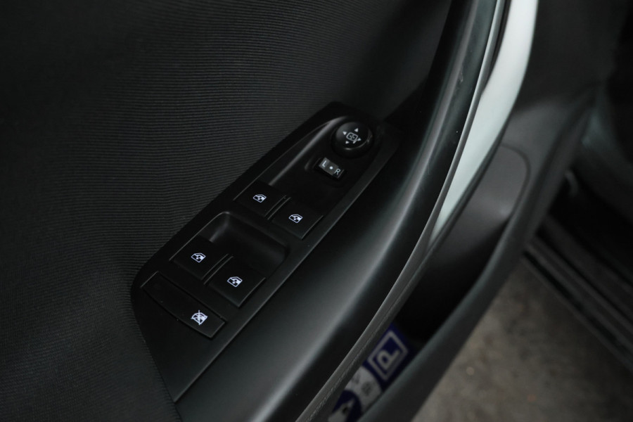 Opel Astra Sports Tourer 1.5 CDTI Business Edition Navigatie, Lmv, Airco