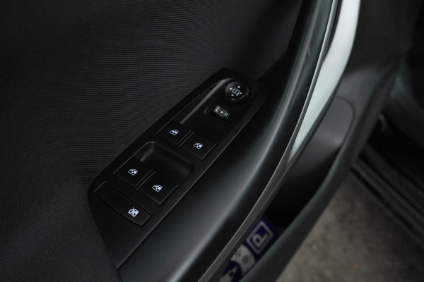 Opel Astra Sports Tourer 1.5 CDTI Business Edition Navigatie, Lmv, Airco