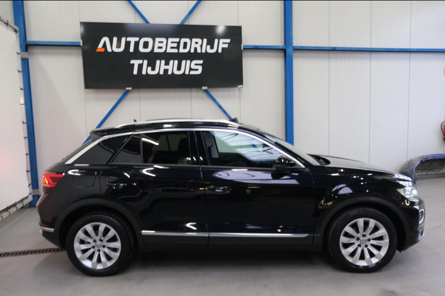 Volkswagen T-Roc 1.0 TSI Sport - N.A.P. Airco, Cruise, Navi, PDC.