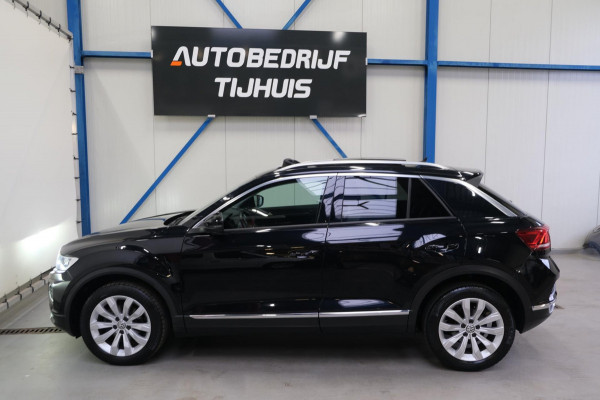 Volkswagen T-Roc 1.0 TSI Sport - N.A.P. Airco, Cruise, Navi, PDC.