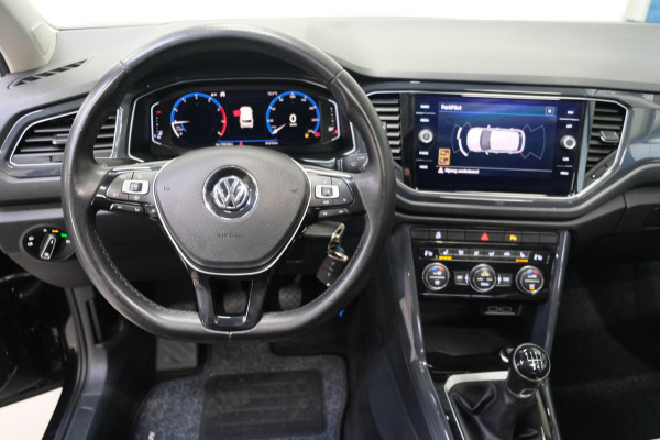 Volkswagen T-Roc 1.0 TSI Sport - N.A.P. Airco, Cruise, Navi, PDC.
