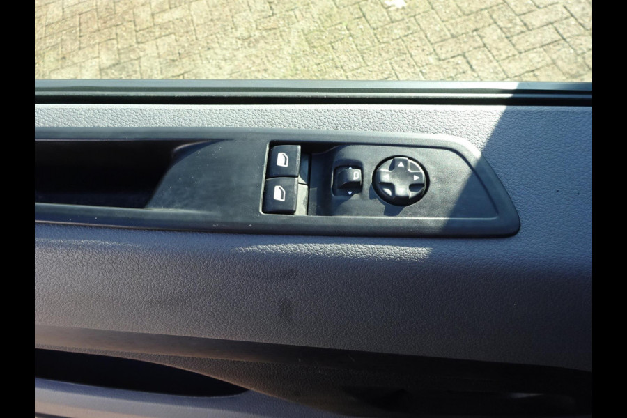 Peugeot Expert 2.0 BlueHDI 145 Standard Premium