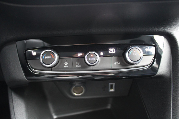 Opel CORSA-E Level 3 50 kWh | NAVIGATIE | CARPLAY | ACHTERUITRIJCAMERA |