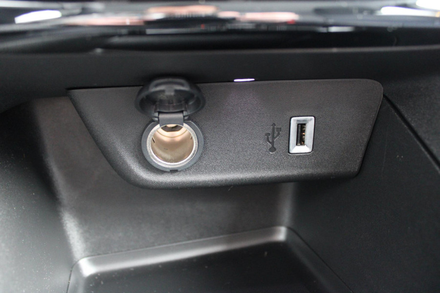 Opel CORSA-E Level 3 50 kWh | NAVIGATIE | CARPLAY | ACHTERUITRIJCAMERA |