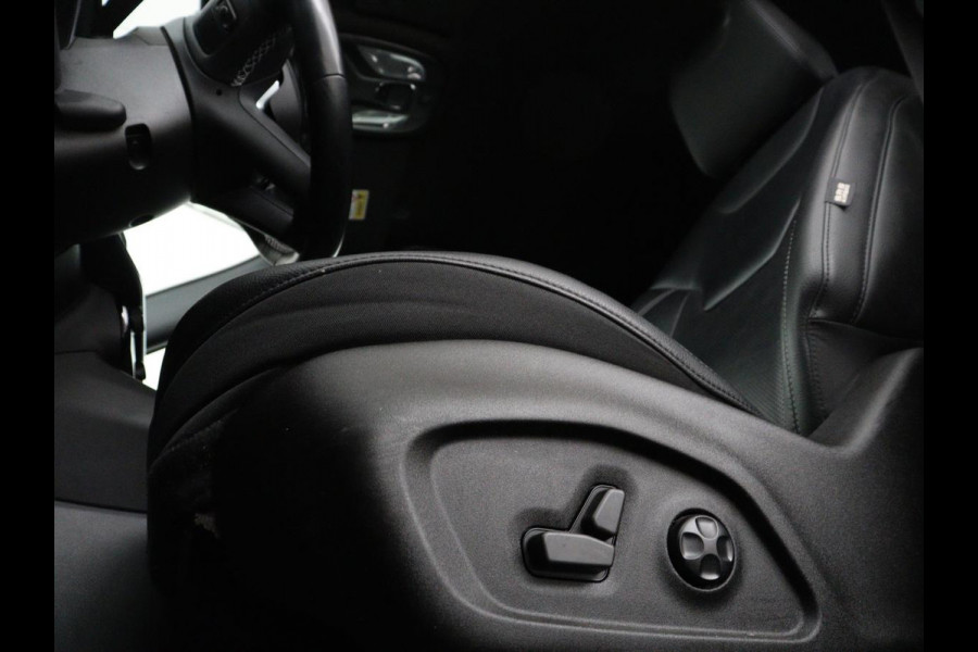 Jeep Compass 4xe 240 Plug-in Hybrid Electric S | Stoel & stuurverwarming | Trekhaak | Adaptive cruise | 360 Camera | Leder | Full LED | Carplay | 19'' | Keyless | Navigatie | PHEV