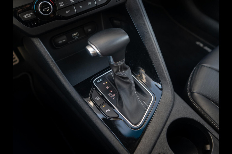 Kia Niro 1.6 GDi Hybrid DynamicPlusLine | Stoel en stuurverwarming | Navigatie