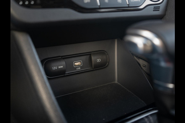 Kia Niro 1.6 GDi Hybrid DynamicPlusLine | Stoel en stuurverwarming | Navigatie