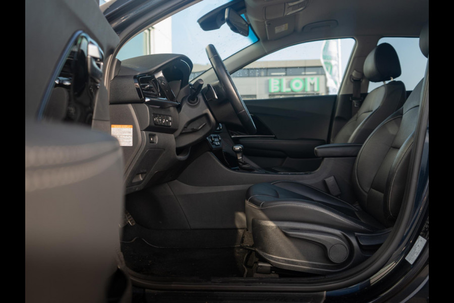 Kia Niro 1.6 GDi Hybrid DynamicPlusLine | Stoel en stuurverwarming | Navigatie