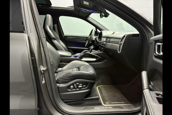 Porsche Cayenne 4.0 Turbo 4M Pano Burmester Stoelk