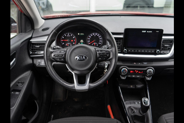 Kia Stonic 1.0 T-GDi MHEV DynamicLine | Climate control | Navigatie | Nederlandse auto |