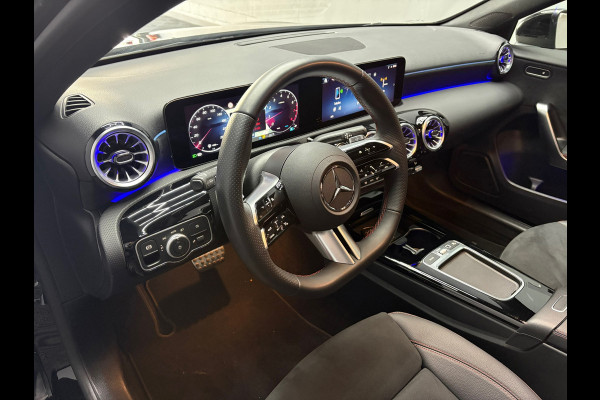 Mercedes-Benz A-Klasse 200 AMG PANO 2024