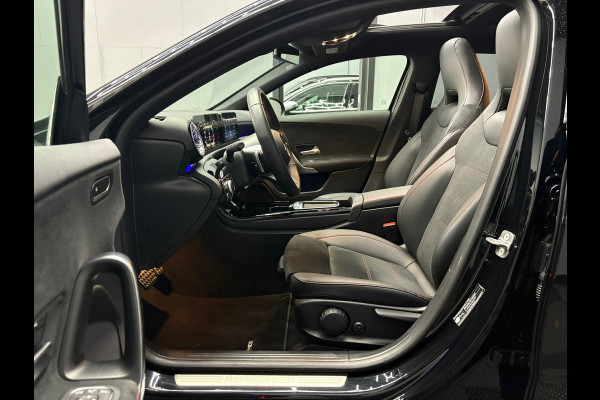 Mercedes-Benz A-Klasse 200 AMG PANO 2024