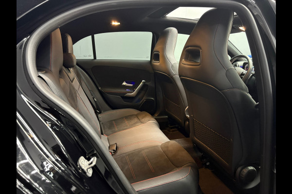 Mercedes-Benz A-Klasse 200 AMG PANO 2024