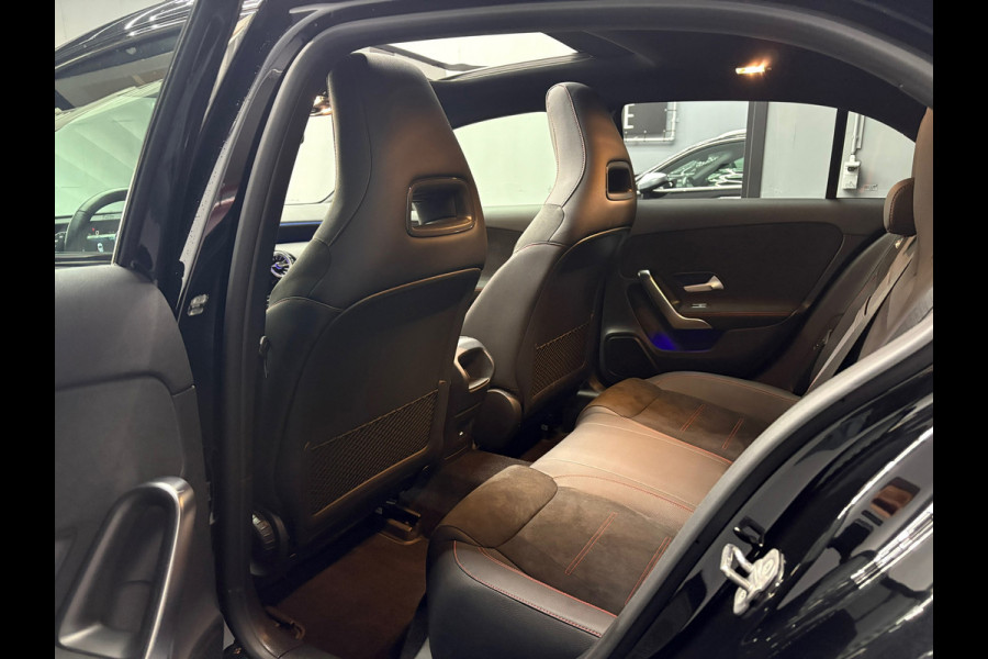 Mercedes-Benz A-Klasse 200 AMG PANO 2024