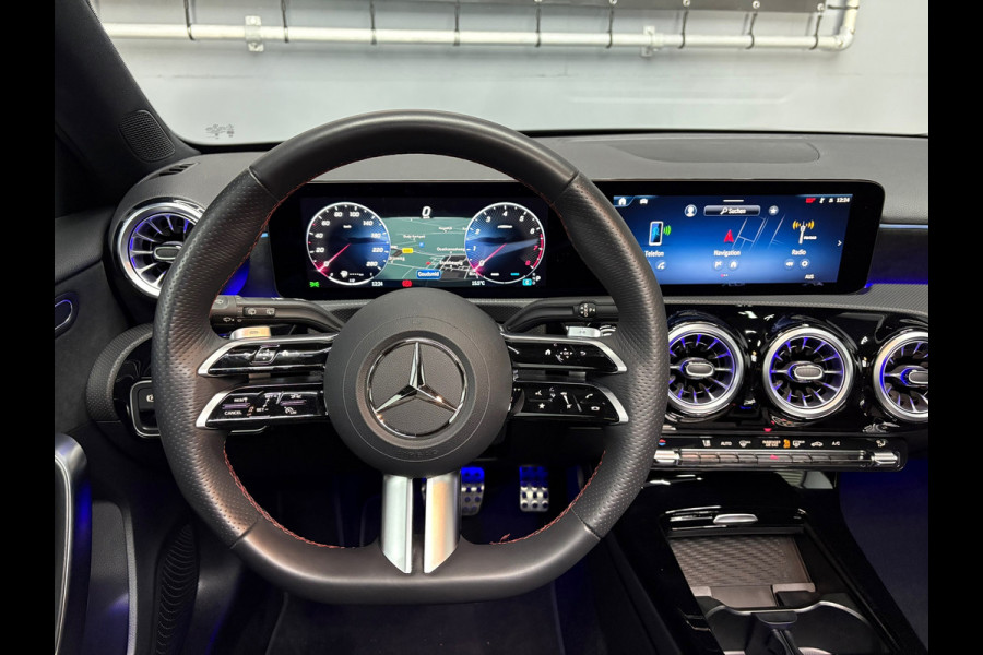 Mercedes-Benz A-Klasse 200 AMG PANO 2024