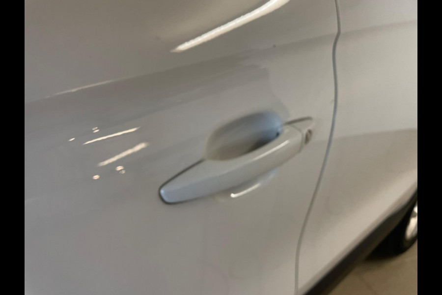 Opel Crossland X 1.2 Turbo Innovation AIRCO NAVI VIA APP CRUISE APPLE CARPLAY CENT VERG VELGEN ZWART DAK LAGE KM ZEER NETTE AUTO