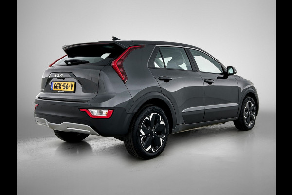 Kia Niro EV 64.8 KWh Nieuw model / Light Edition / Cruise-Adaptief / Navi Full Map / Apple Carplay / Airconditioning Fabrieksgarantie