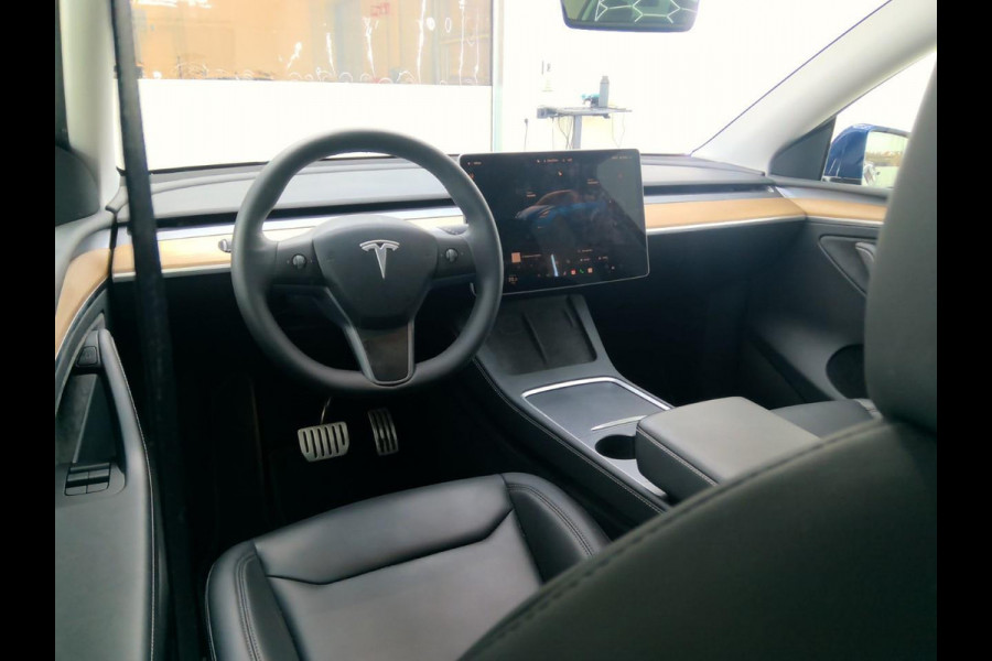 Tesla Model Y Performance AWD 75 kWh Dual Motor 535 PK