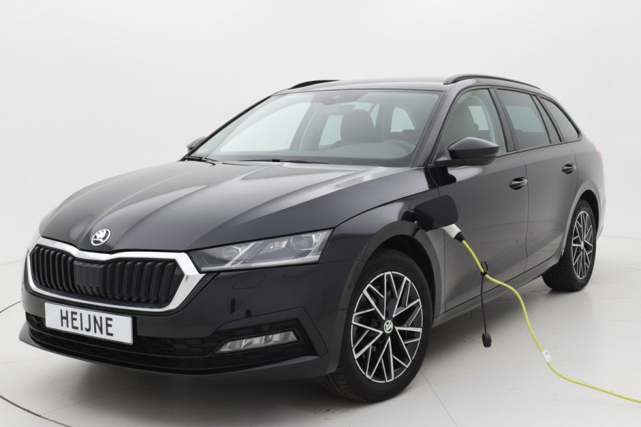 Škoda Octavia Combi TSI iV 204PK HYBRID PHEV AMBITION BUSINESS CAMERA/CARPLAY/NAVI