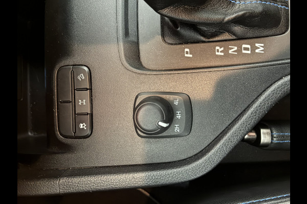 Ford Ranger4wd bi-turbo Outback Raptor Automaat 2.0 EcoBlue Raptor bi-turbo 4x4 daktent-outback uitvoering